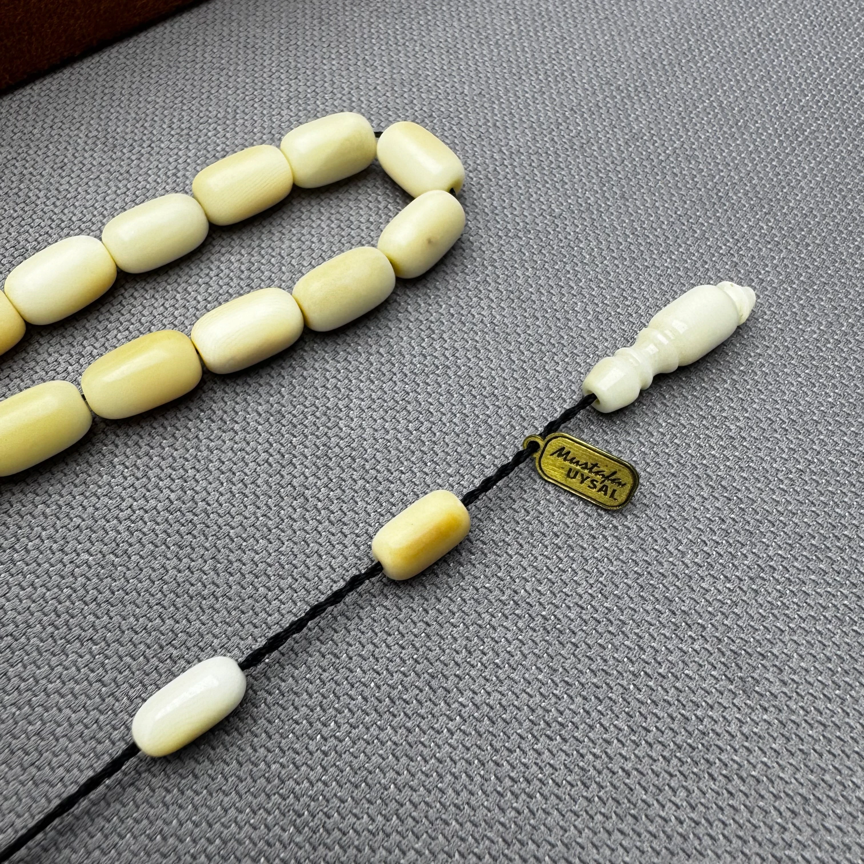 Mustafa Uysal Usta İmzalı Sistemli Kapsül Kesim Narçıl Cevizi Tesbih